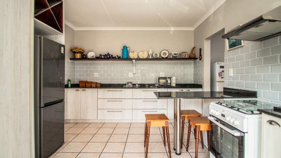 3 Bedroom Property for Sale in Stilbaai Wes Western Cape